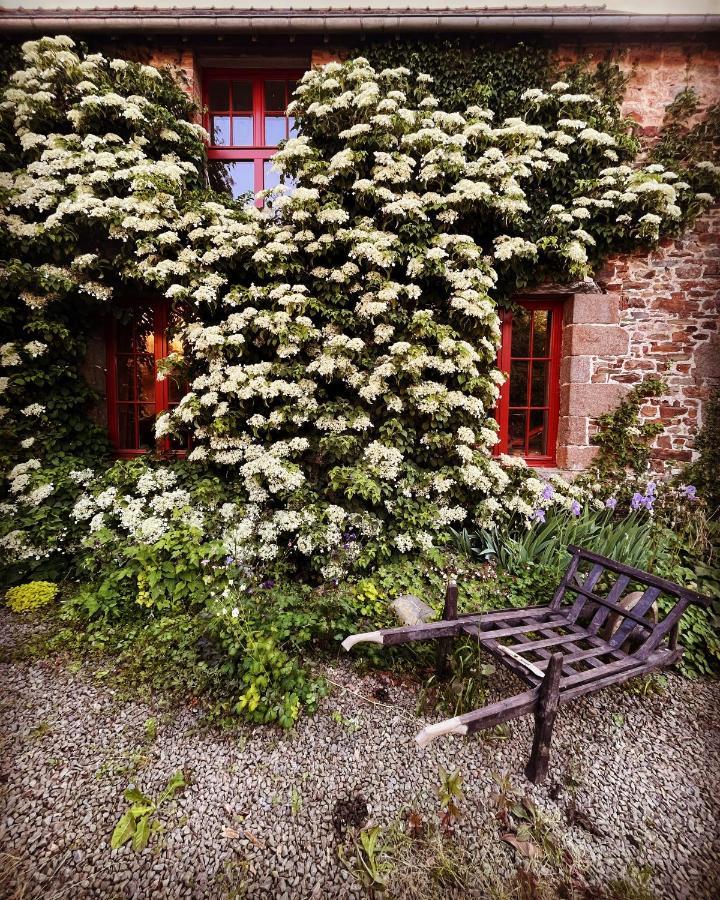 Domaine Du Tertre Ychot Ξενοδοχείο Dol-de-Bretagne Εξωτερικό φωτογραφία
